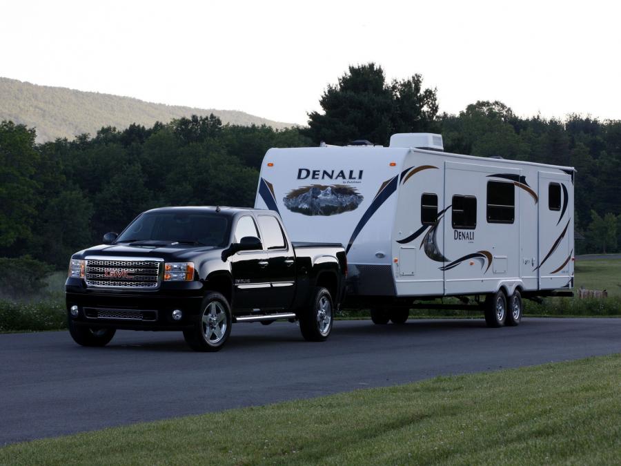  GMC Sierra Denali HD 2010 года  (фото 10 из 15)